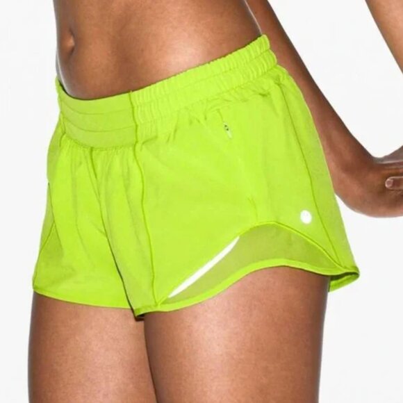 lululemon athletica Pants - Lululemon Women’s Sz 14 Lined Hotty Hot Shorts II 4" Lime Pop Yellow Running